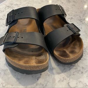 Birkenstock Arizona sandals size 35 Narrow